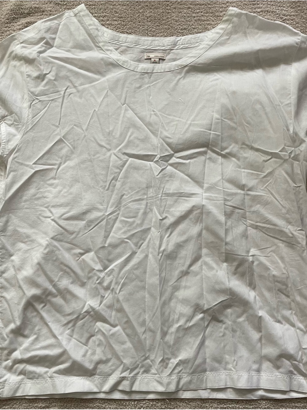 GAP White Short Sleeve Scoop Neck Tee